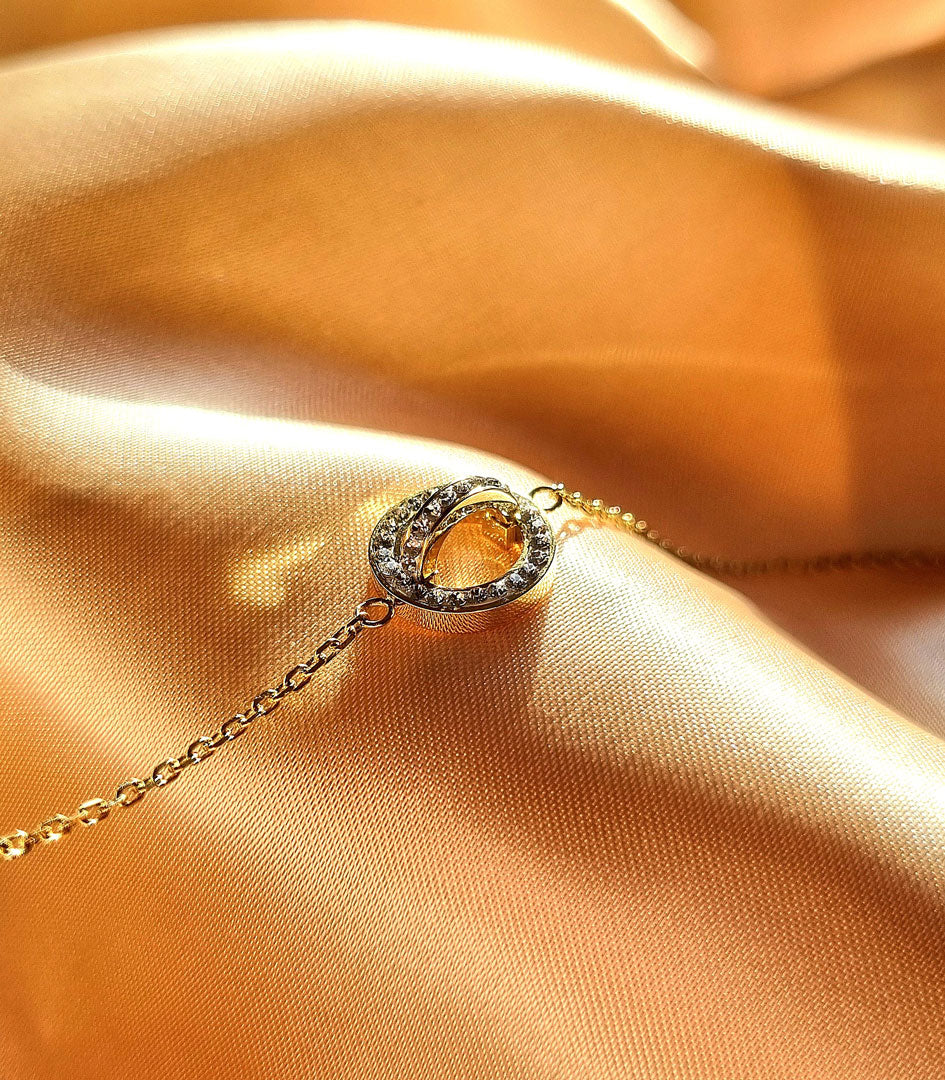 Armkettchen goldfarben mit Swarovski® Kristallen - handgefertigt