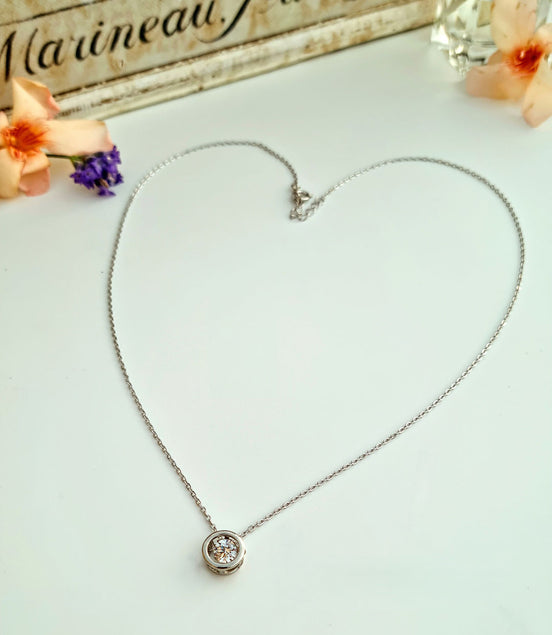 Silver necklace with movable crystal – handmade