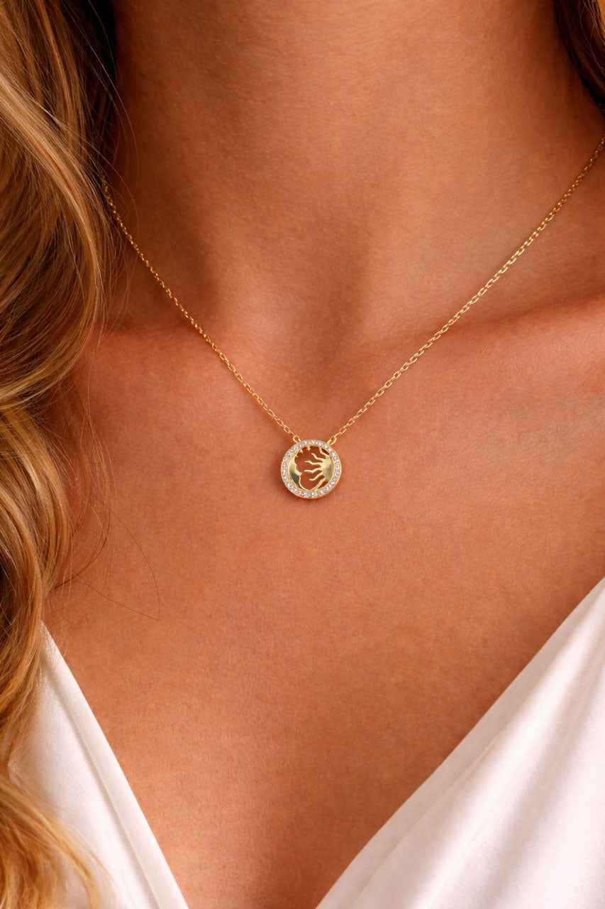Kette mit Sonne- & Mond Anhänger und Swarovski® Kristallen vergoldet Silber 925 - handgefertigt