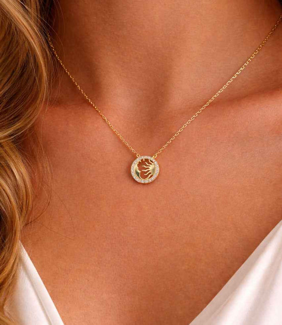 Kette mit Sonne- & Mond Anhänger und Swarovski® Kristallen vergoldet Silber 925 - handgefertigt