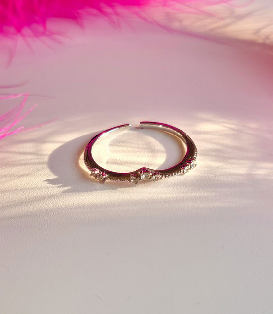 Delicate sterling silver ring with Swarovski crystals