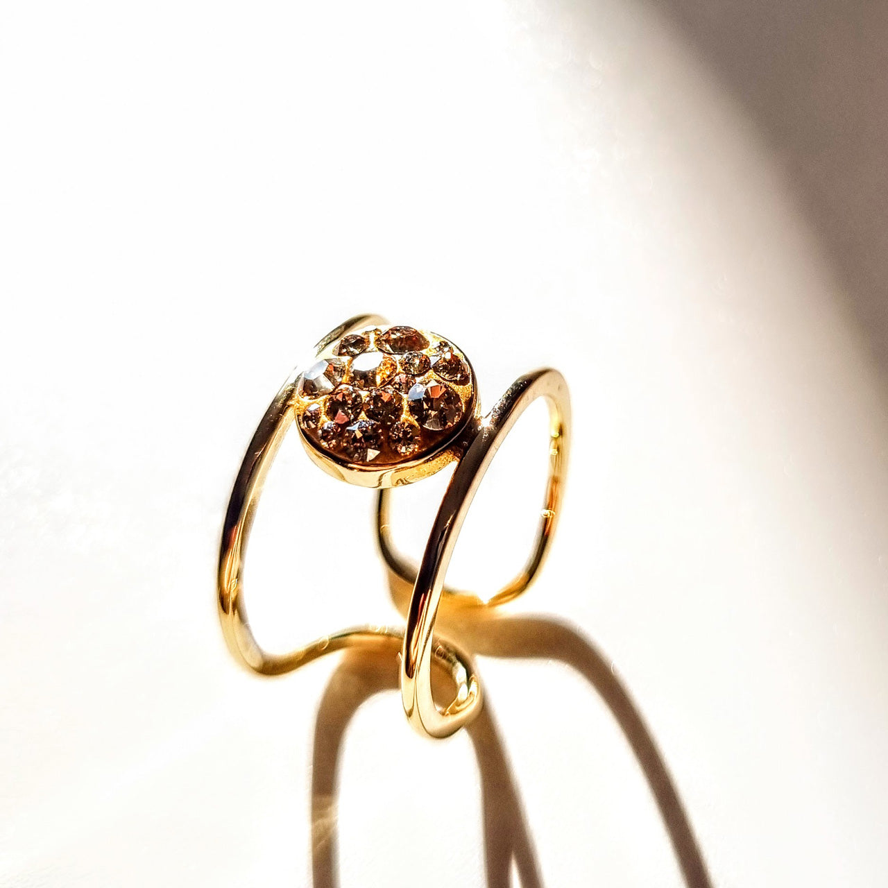 Ring Vergoldeter Silberring mit Swarovski® Golden Shadow Kristallen (925 Sterling Silber)