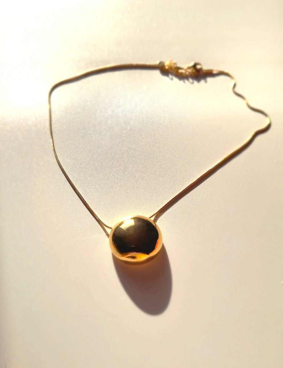 Halskette Rund, Anhänger gewölbt aus Edelstahl