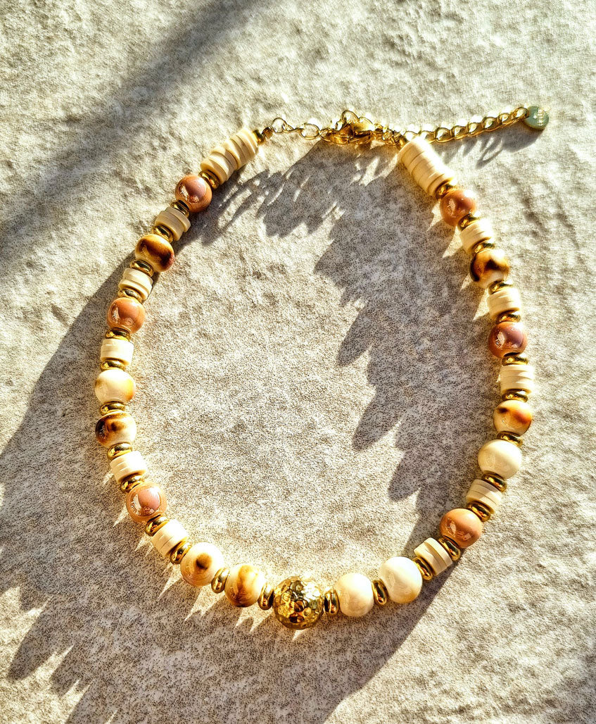 Cheville coloris naturel et doré – Perles en céramique et Heishi