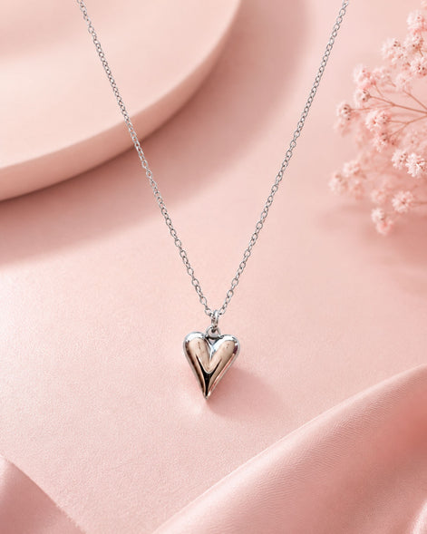 Halskette mit Silber Glossy Herzanhänger