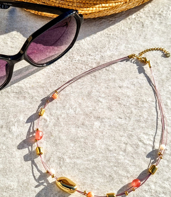 Delicate Necklace with Natural Stones & Pearls – Gold Pink
