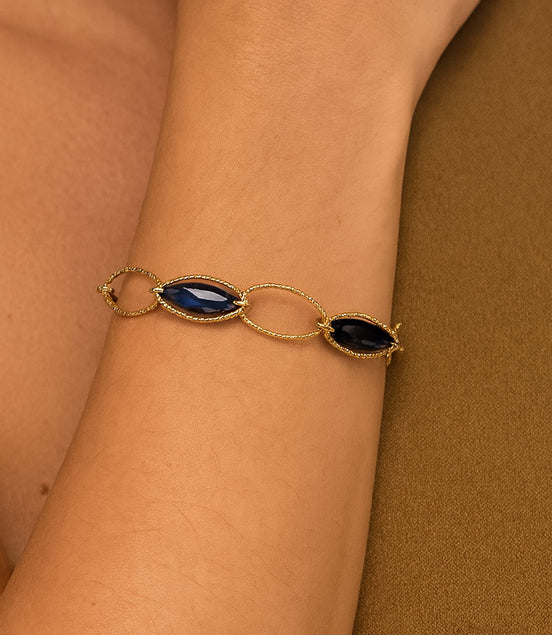 Armkettchen Mesh goldfarbener Edelstahl Oval mit schwarzen Glasperlen