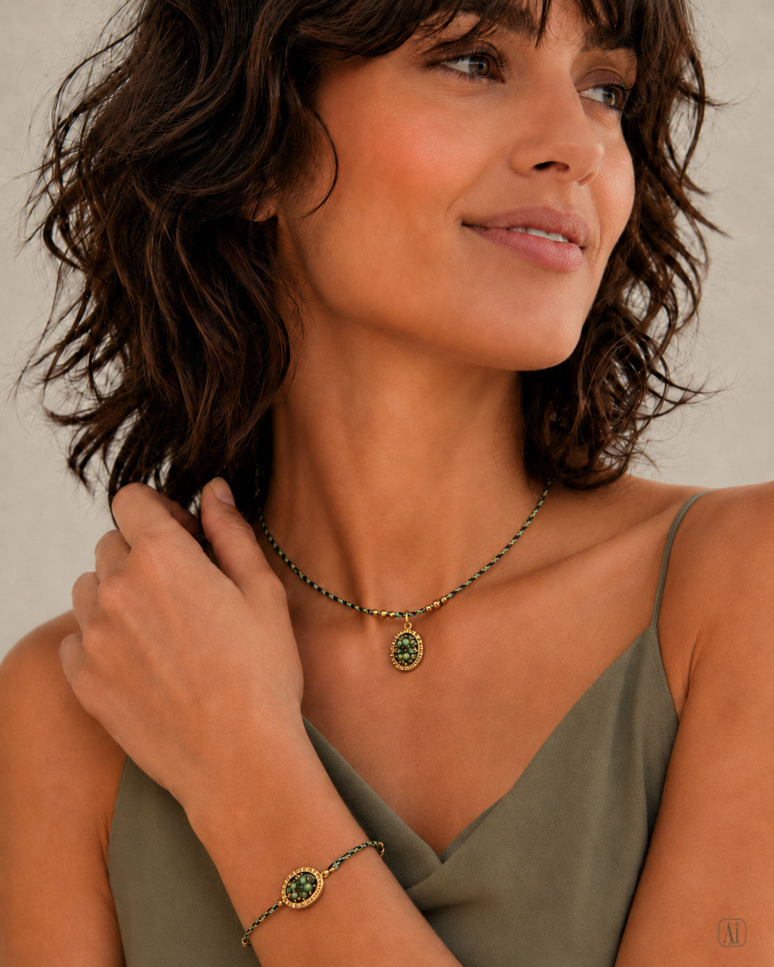 Necklace with Oval Pendant in Green and Gold