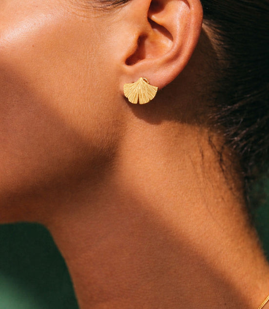 Boucles d'oreilles Ginkgo couleur or – Puces d'oreilles délicates en acier inoxydable