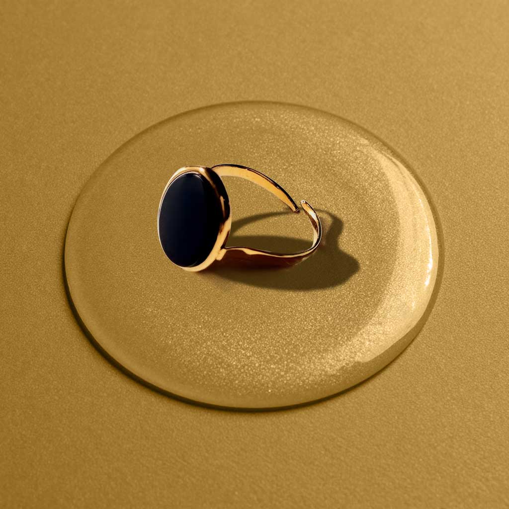 Ring, goldfarben oval Naturstein Onyx schwarz – Edelstahl, größenverstellbar