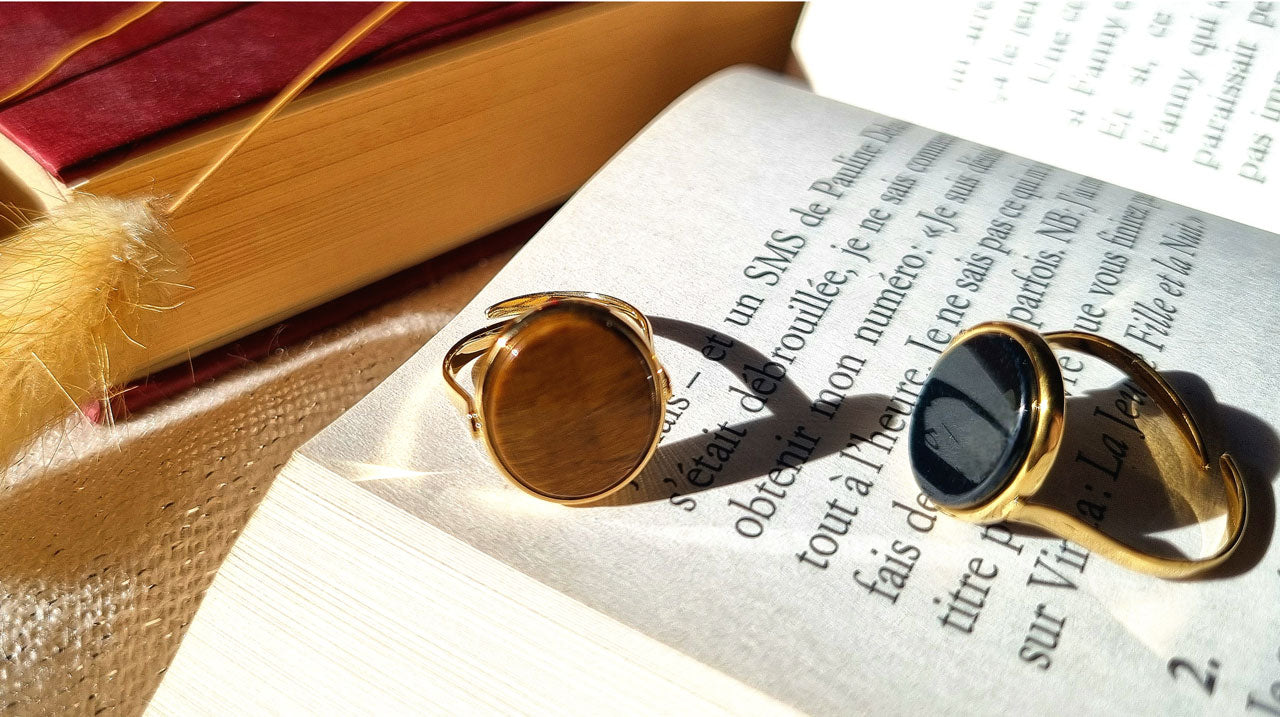 Ring, goldfarben oval Naturstein Tigerauge braun – Edelstahl, größenverstellbar